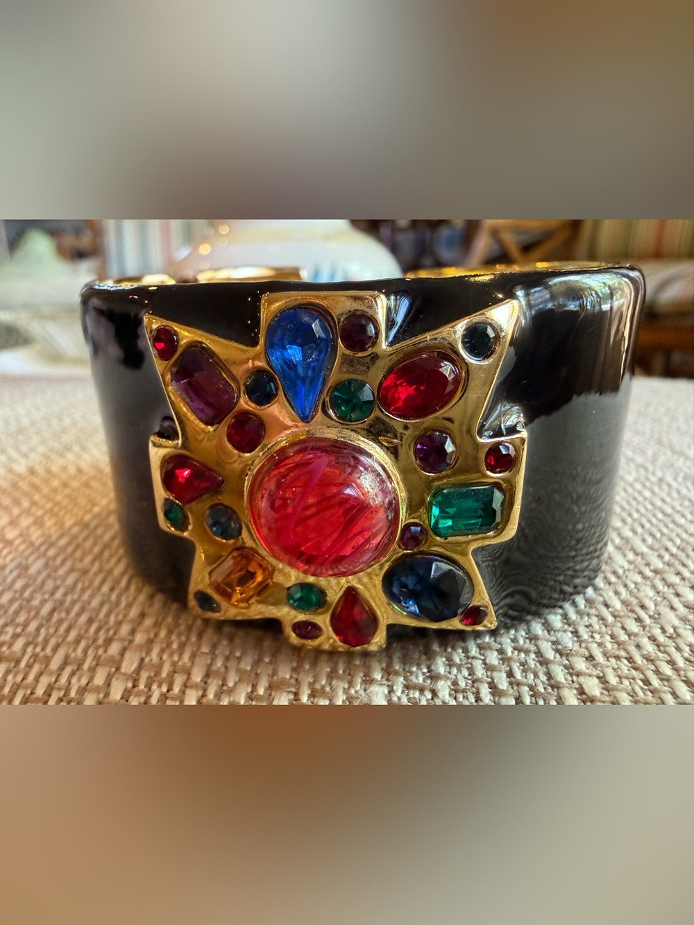 LIKE NEW Vintage Kenneth Jay Lane KJL Black Enamel Maltese Cross Cuff Bracelet